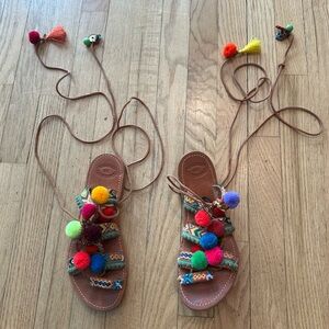 POM POM & TASSELS TIE UP GLADIATOR MULTICOLOR GREEK SANDALS (39) (8 1/2-9)
